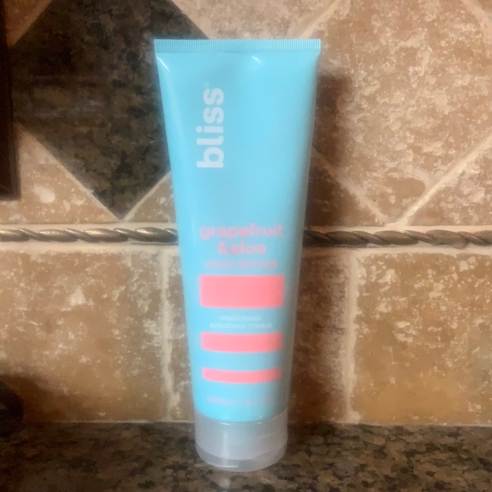 Bliss Grapefruit & Aloe Body Butter Maximum Moisture Cream Creme 6.7 oz.